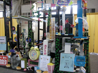 Illustration for article titled Purdue's 156-Step Burger Maker Wins Rube Goldberg Contest